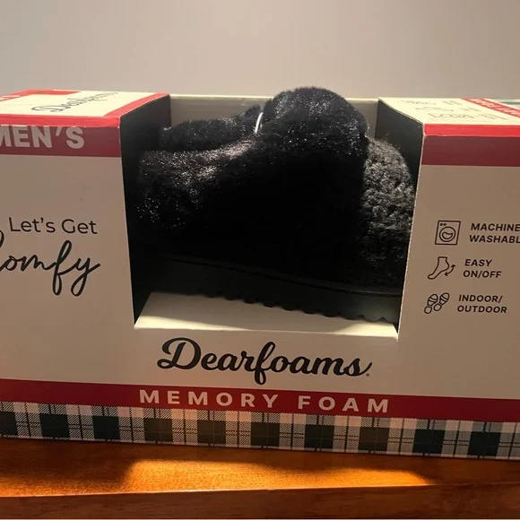Dearfoams Black Memory Foam Slippers - Picture 1 of 3